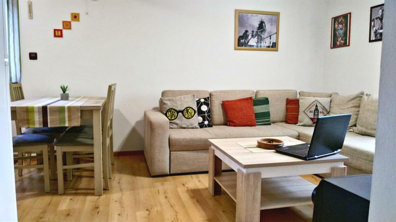 Apartment Romina Pula Exterior photo